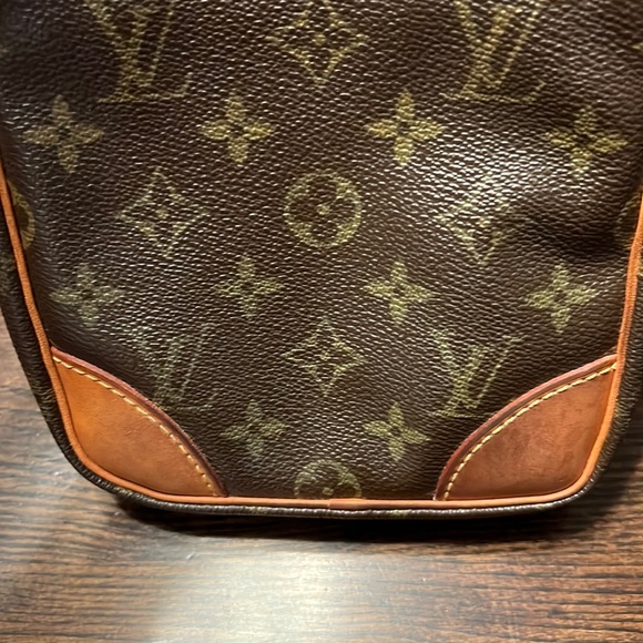 Louis Vuitton Crossbody Danue PM - Picture 3 of 16